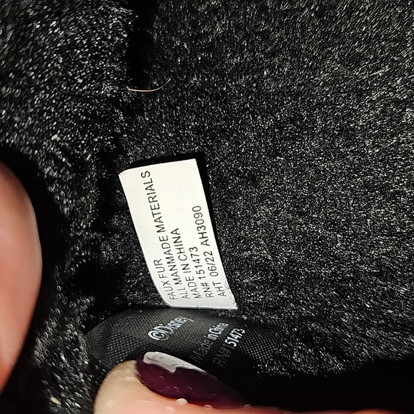 Disney Tim Burton's The Nightmare Before Christmas Mens Black Loafer Slippers L - Picture 8 of 10